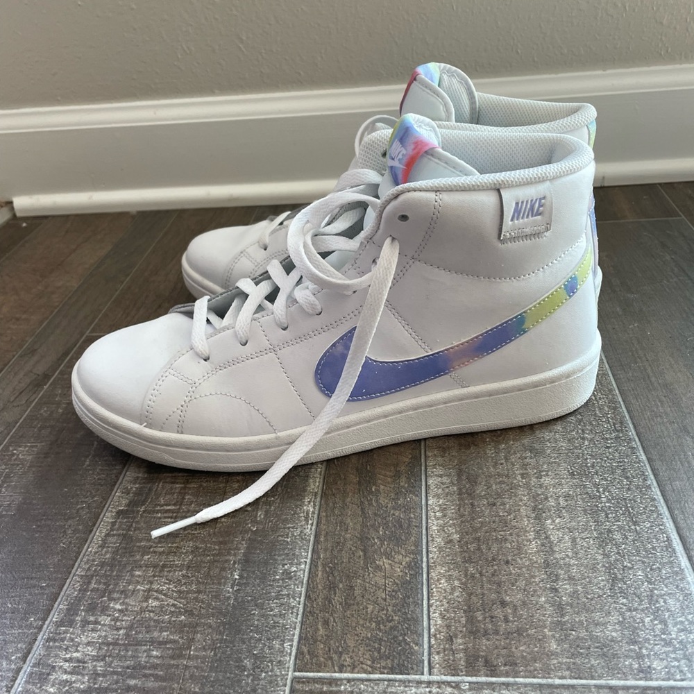 Women’s mid top Nike court royal shoes size 9.5